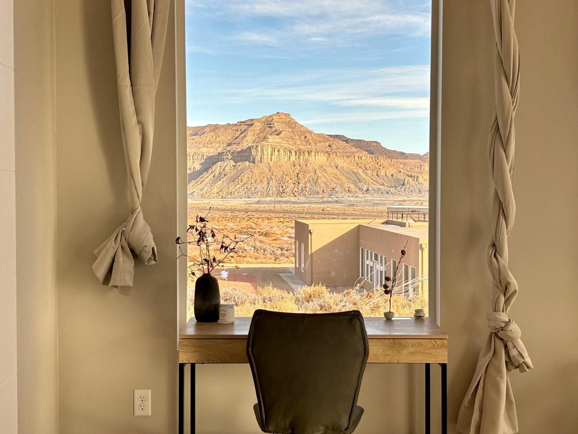 Calming Canyon Sanctuary With Grand Mesa Views Big Water Esterno foto